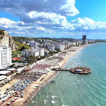 Albania By The 118 Apartment Durrës